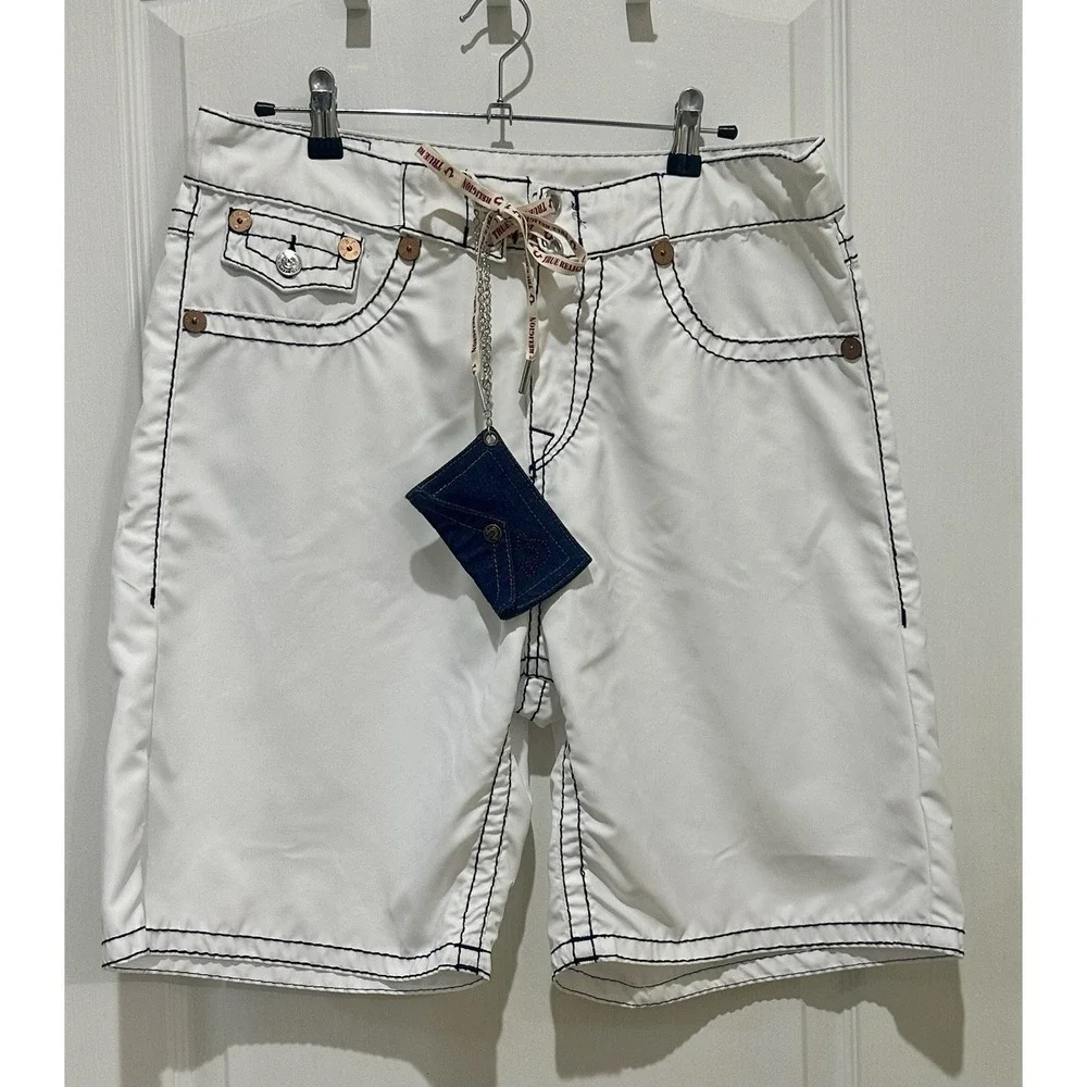 True Religion World Tour Mens White Swim Trunks Shorts SZ 33